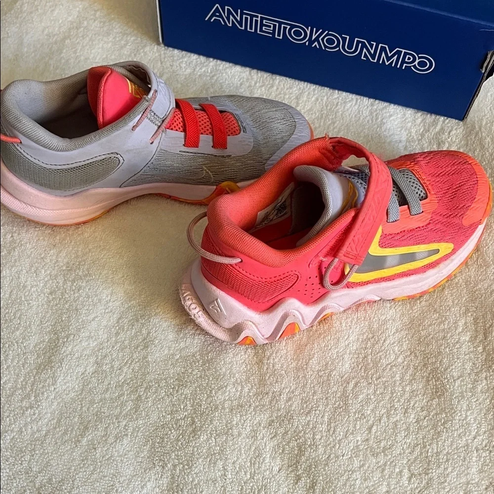 Nike Giannis Girls Sneakers - size 1